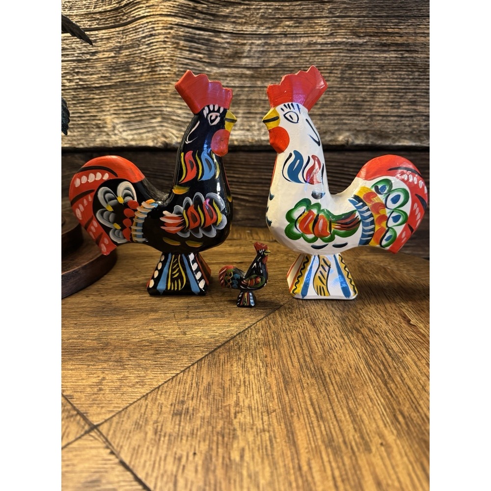 Family. 3 Vintage Dala Rooster Nils Olsson Swedish Wooden 3.5" Antique Chickens